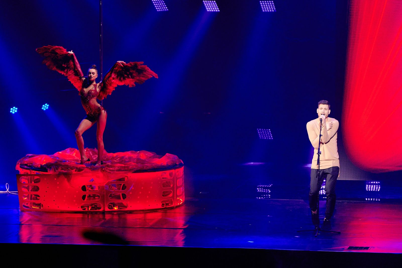 Ани Лорак, Ирина Билык, Лайма Вайкуле: звезды поздравили легендарный Freedom Ballet c 15-летием